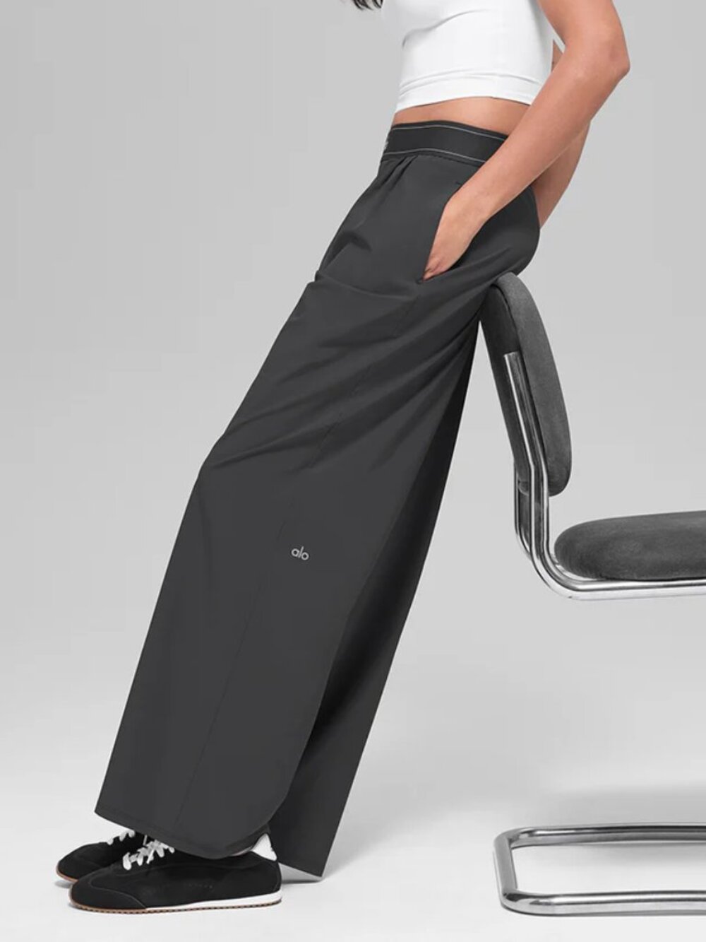 Alo Yoga Anthracite Suit Up Trouser | NWT ✨ Regular 30" - Picture 8 of 8